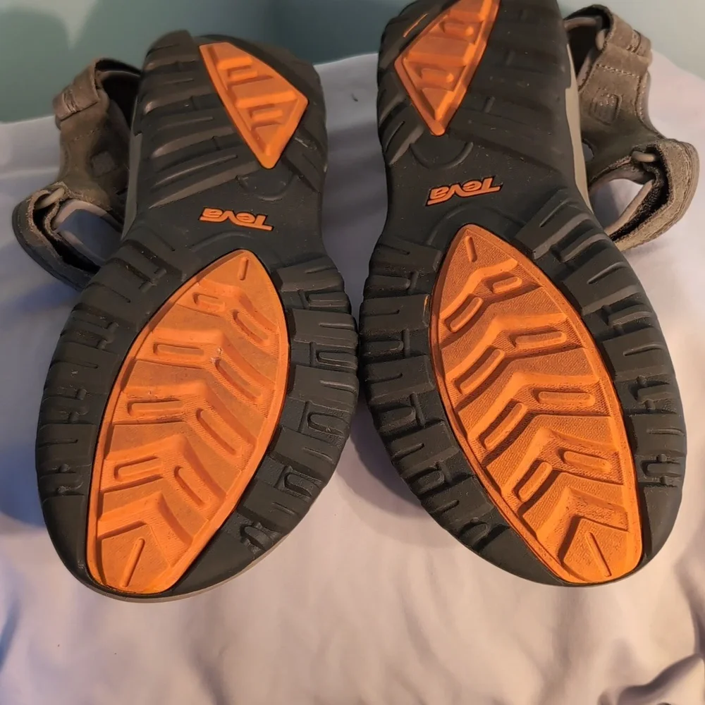 Men's Size 14 Teva Hudson Brown Suede Sport Outdoor Hiking Sandals